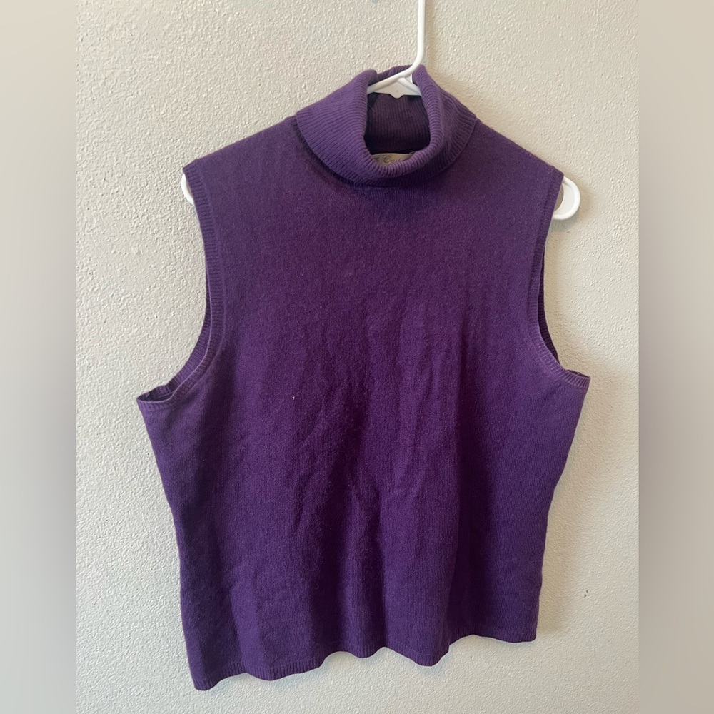 Vintage 100% Cashmere Sleeveless Turtleneck Sweater in Purple Cozy Layering Soft